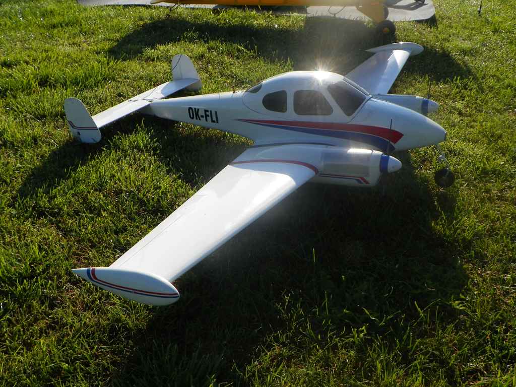 125